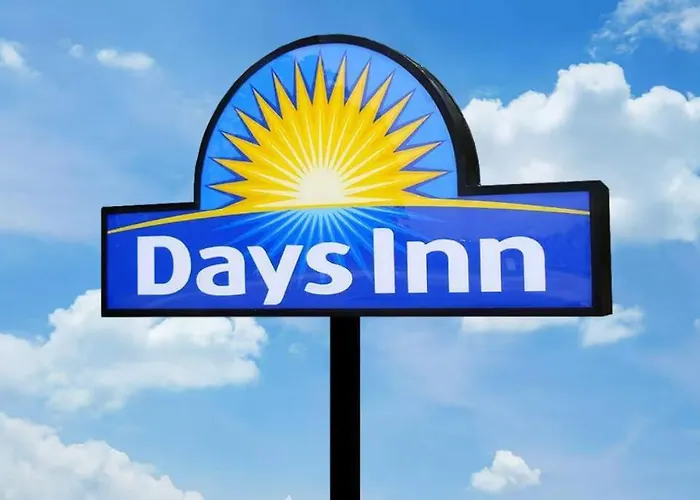 Days Inn & Suites By Wyndham Byram