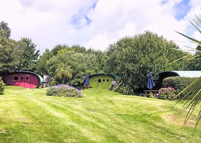 Atlantic Farm Surf Pods Hotel Bude
