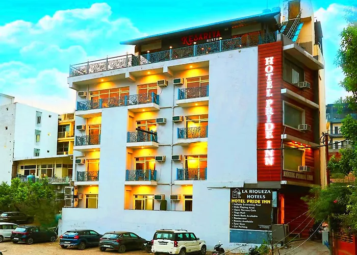 La Riqueza Pride Inn Tapovan - Mountain View Rooms - Top Selling - Best Location - Close To Ganga Ghat Rishikesh