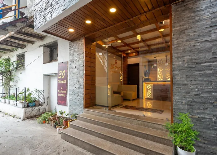 Hotel 30 Degree North Mussoorie - On Mall Road