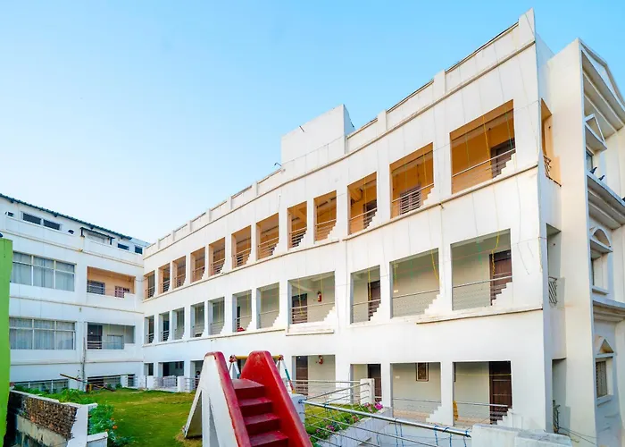 Hotel Dolphin - Puri