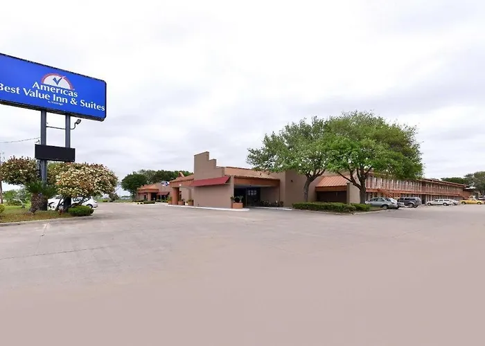 Americas Best Value Inn & Suites Victoria