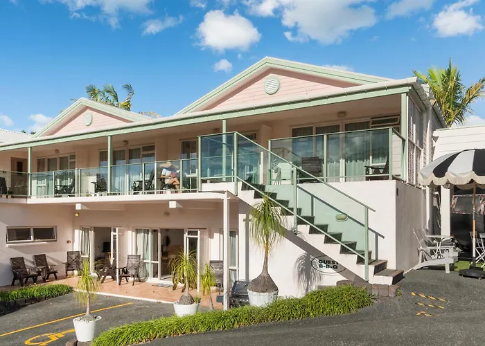 Asure Admirals View Motel Paihia