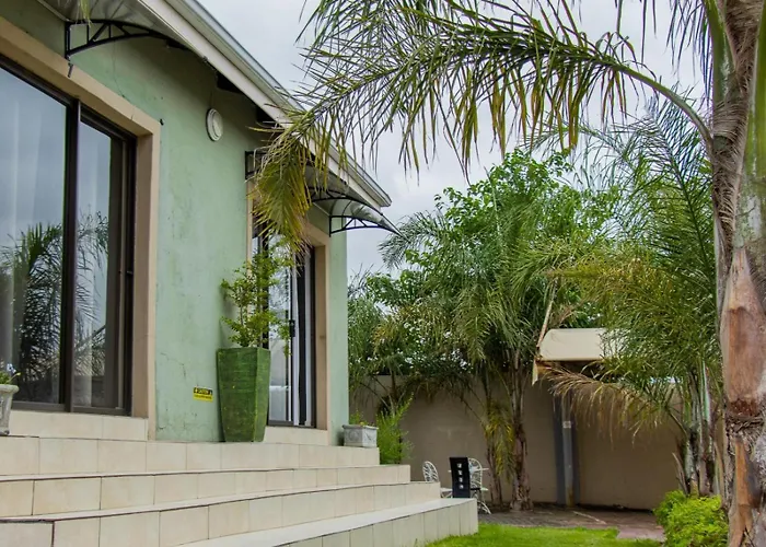 Tlmz Guesthouse Newcastle