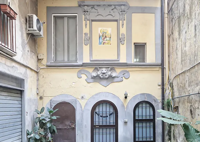 Hotel Domus 19 Neapel
