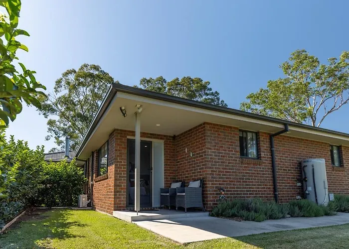 Mala Retreat Chardonnay Studio Immaculate And Comfortable East Maitland