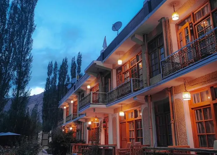 Snow Lion Ladakh Hotel Leh