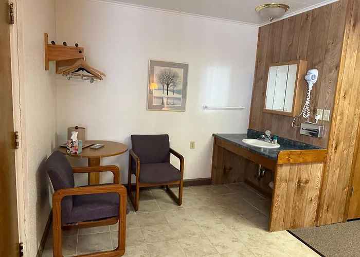 Prairie Winds Motel Carthage