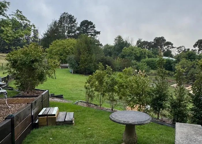 Painters Studio , Home On The Hill Bowral