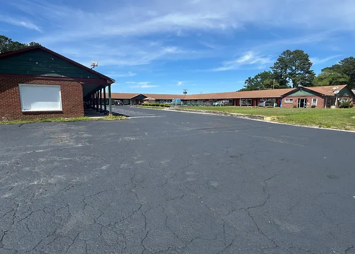 Queen Elizabeth Motel Elizabeth City