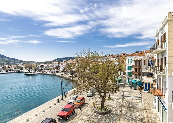 Lemonis Rooms Skopelos Town