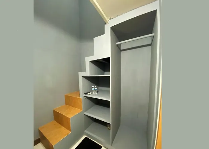 Helloroom Mampang Jl Bank Jakarta