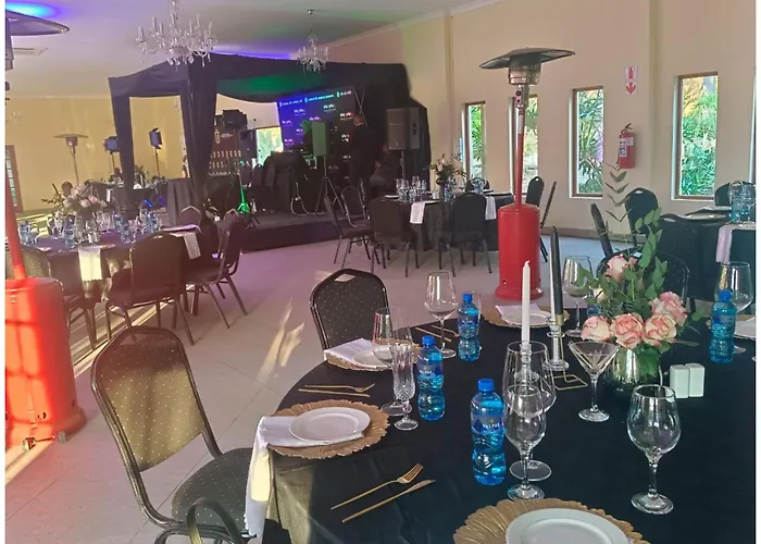 Idle Winds Lodge And Conference Centre Centurion