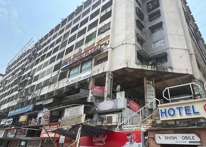 Hotel Golden Plaza Surat