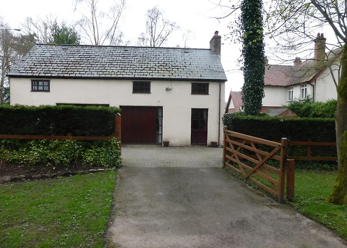 Glen-Yr-Afon House Hotel Usk