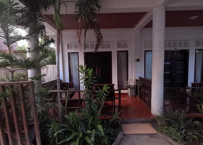 Banana Leaf Bungalow Gili Trawangan
