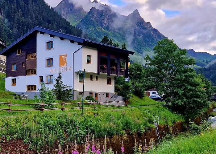 Gasthof-Pension Wulfenia Gargellen