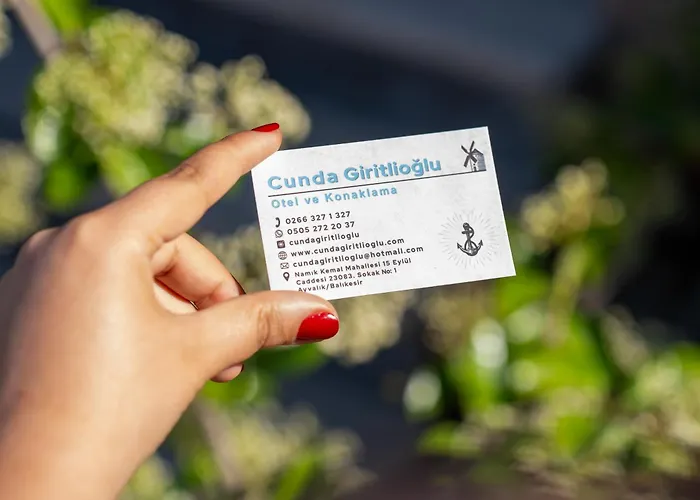 Cunda Giritlioğlu Otel Ayvalı