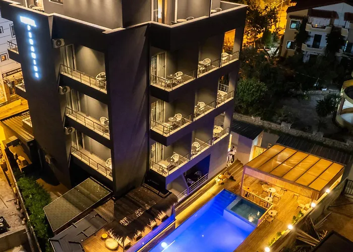 Hotel Piramida Ksamil