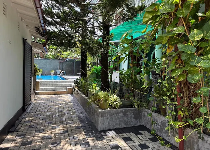 Avon Villa Hikkaduwa