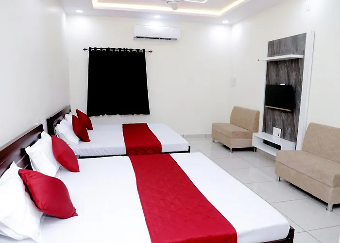 Hotel Jag Laxmi Palace Prime Location Main Road Near Mahakal Temple And Railway Station Ujjain