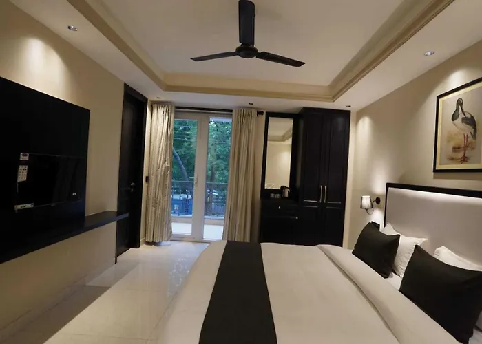Hotel Grand Marina New Delhi