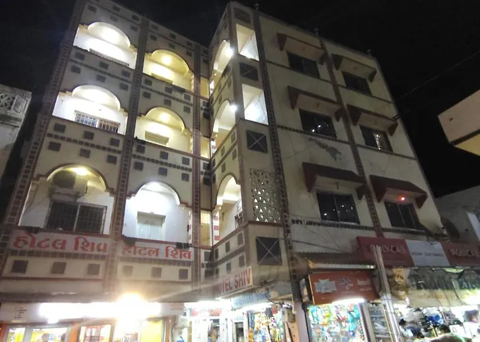 Hotel Shiv Dwarka 