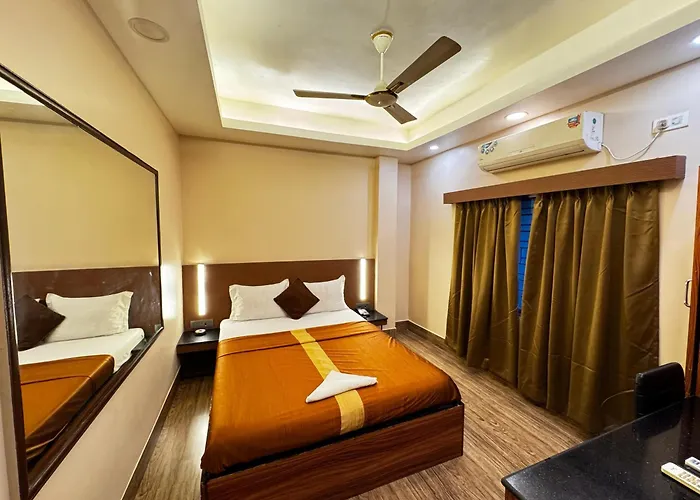 Silver Line Hotel - Kolkata Nr Netaji Subhash Chandra Bose International Airport With Airport Drop