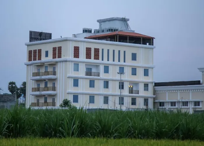 Leaf Hotel Tiruvannamalai