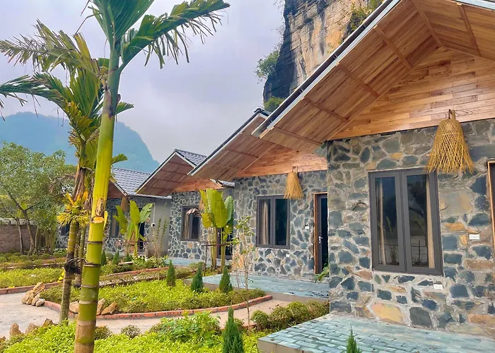 Ninh Binh Mountainside Bungalow
