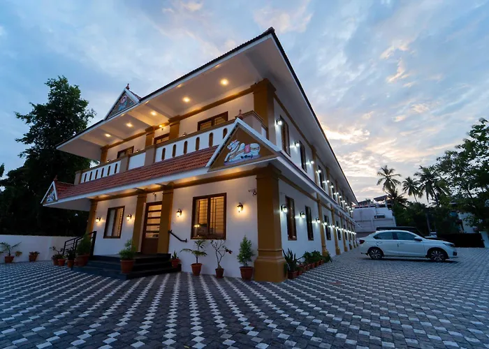 Treebo West Fort Divine - Near Padmanabhaswamy Temple Thiruvananthapuram