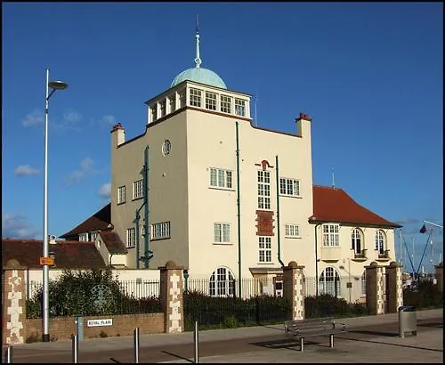 Royal Norfolk & Suffolk Yacht Club Hotel Lowestoft