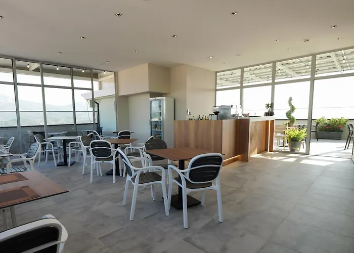 Dial Hotel Elbasan