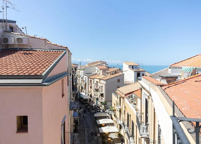 Casanova Rooms And Apartment To Rent Cefalu