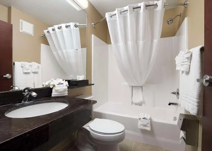 Garner Hotel Gonzales By Ihg