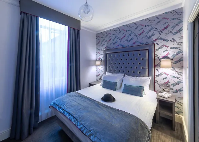 The Eaton Townhouse Hotel London