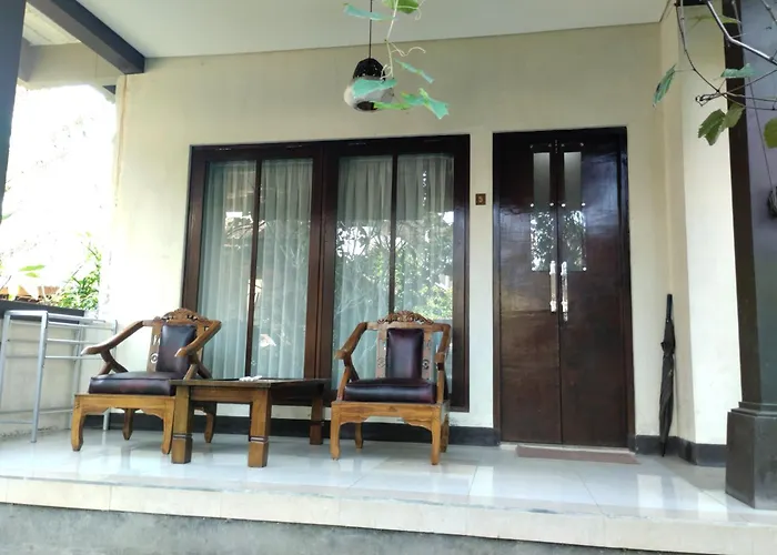 Indraprastha 2 Bungalow Ubud 