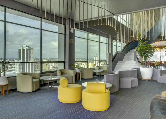 Doubletree By Hilton Guayaquil Hotel