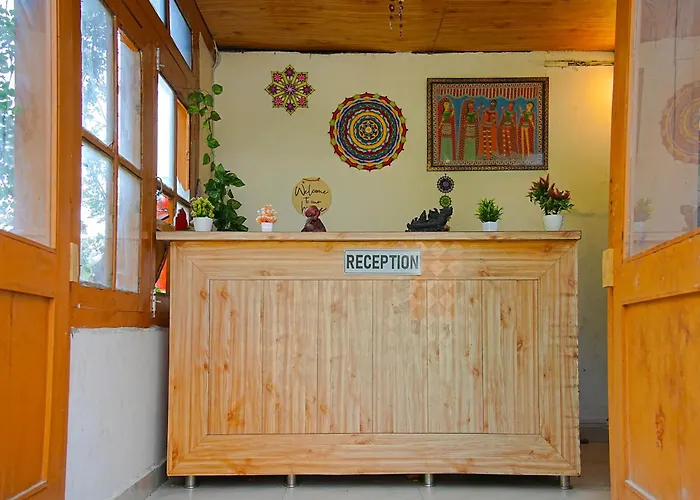 Moksha Woodhouse Hotel Kasol