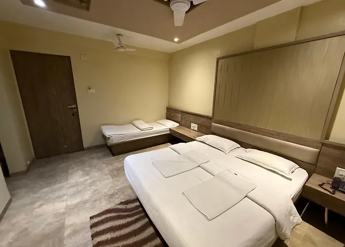 Hotel Sai Suraj Park Shirdi