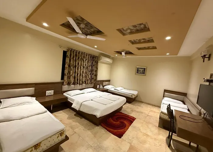 Hotel Sai Suraj Park Shirdi