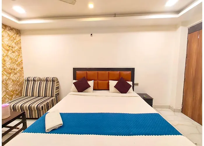 Hotel Luxuary Kabir - Palace - Near Railway Station And Shiv Temple - A Luxuary Hotel In Lucknow