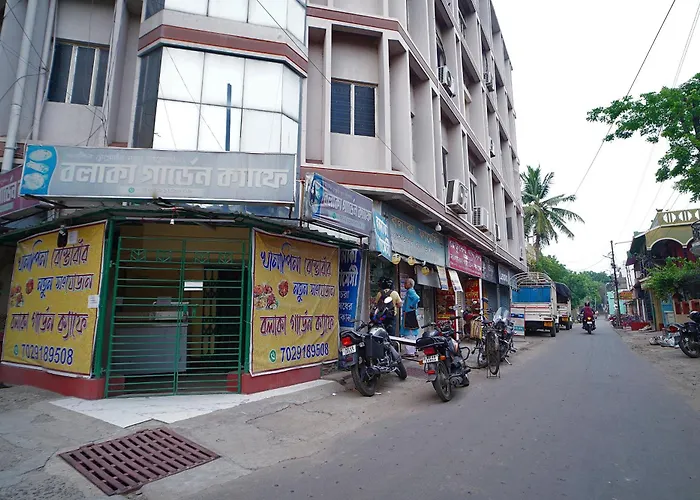 Hotel Balaka International Bolpur