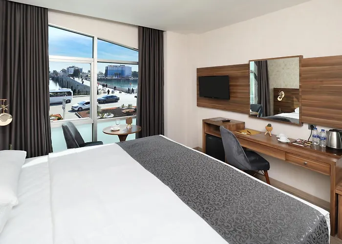 Adana Taskoeprue Hotel