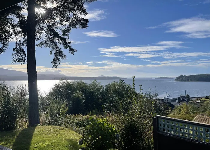 Seine Boat Inn Alert Bay