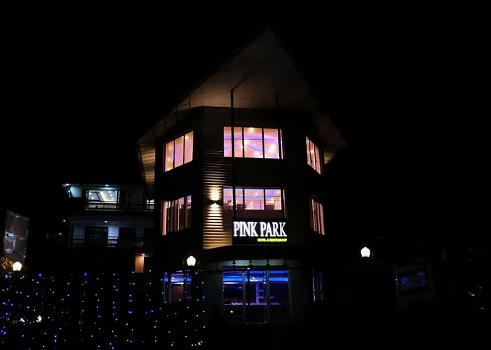 Pink Park By Panache Hotels Bir 