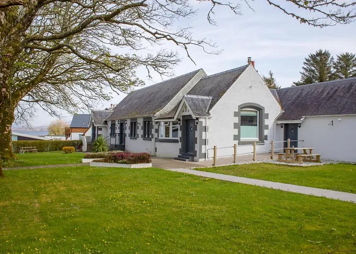 Bonnie Lodge By Broadford Hotel