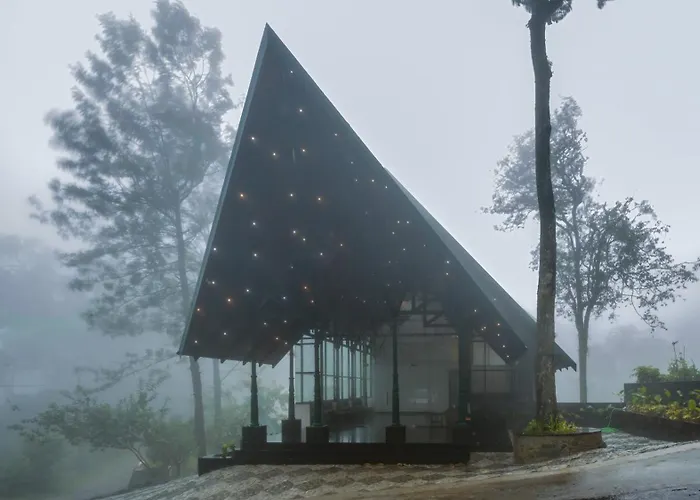 Elixir Woods Luxury Resort And Spa, Munnar