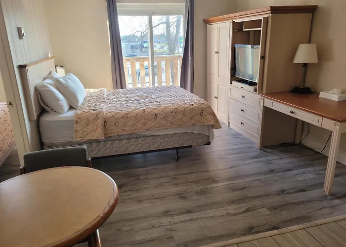 Sand Castle Suites Motel Port Elgin