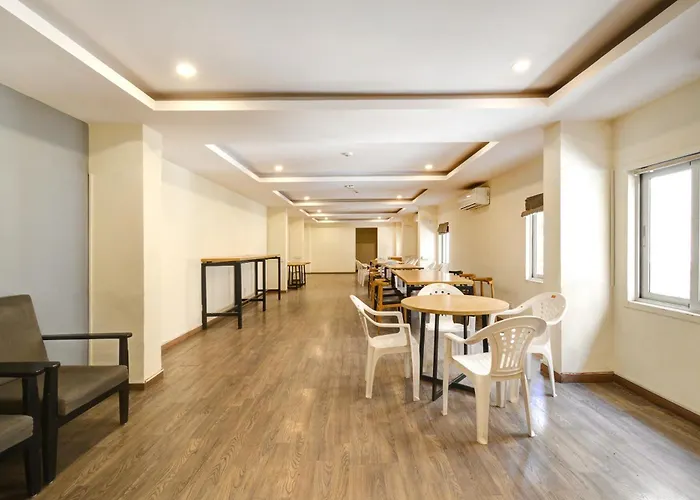Hotel Neelkanth Inn Ahmedabad